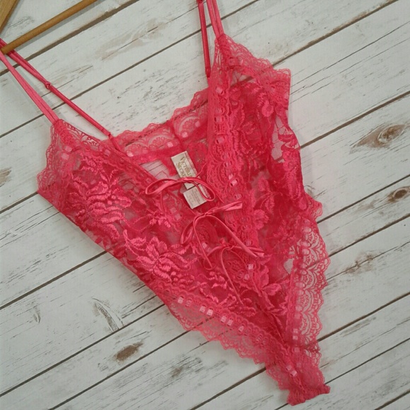 Victoria's Secret Other - VTG Victoria Secret Gold Label Lace Teddi Bodysuit